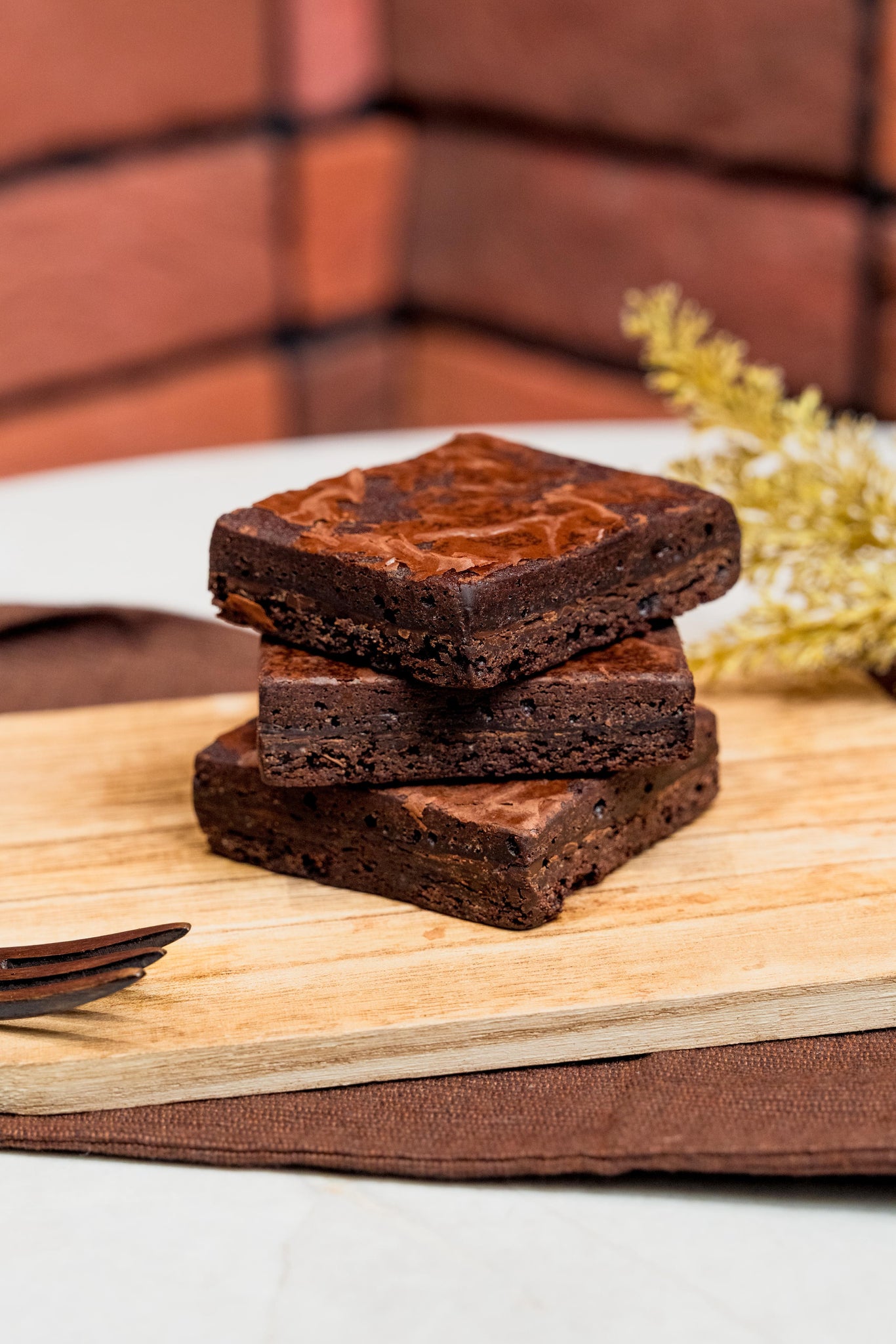 DARK BROWNIE
