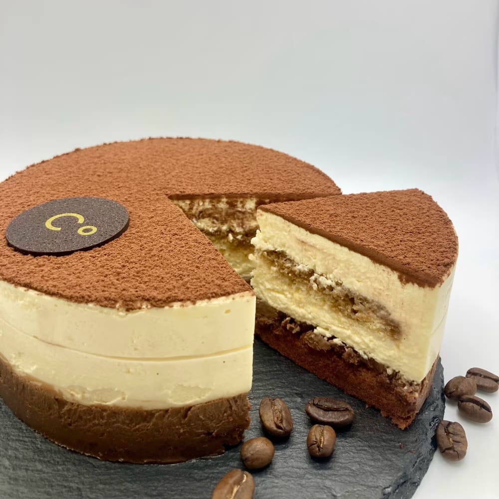 TIRAMISU CAKE